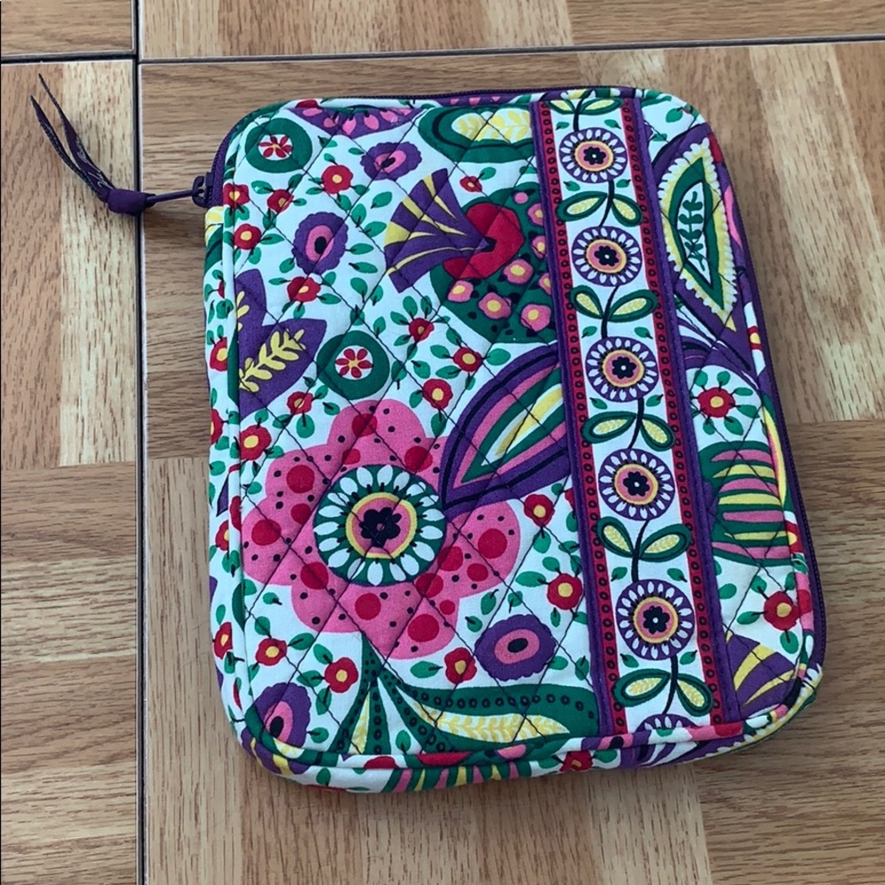 🌺Vera Bradley tablet holder🌺